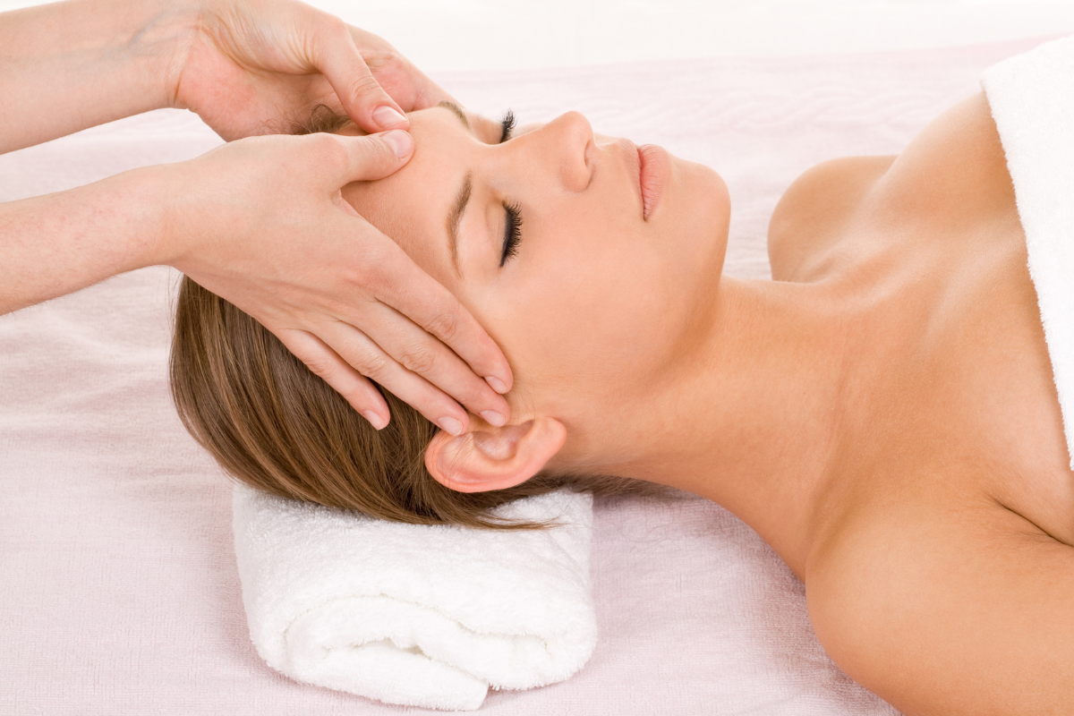 Vtct Level 3 Nvq Diploma In Beauty Therapy Massage Hb Academy